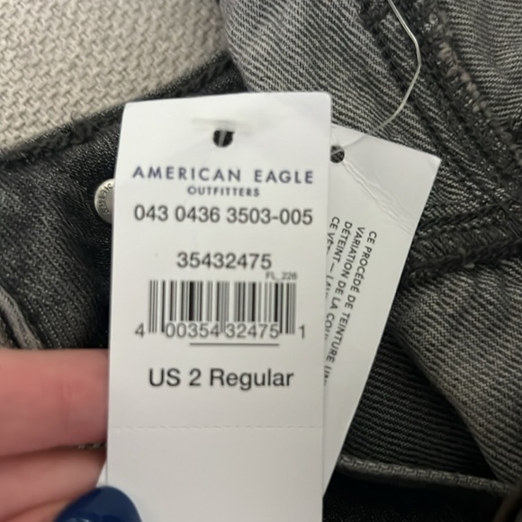 American Eagle Smoked Grey Mom Jeans! - Picture 5 of 5